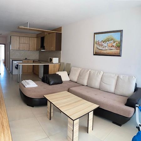 Grand Kamelia Apartments Sluneční pobřeží Exteriér fotografie