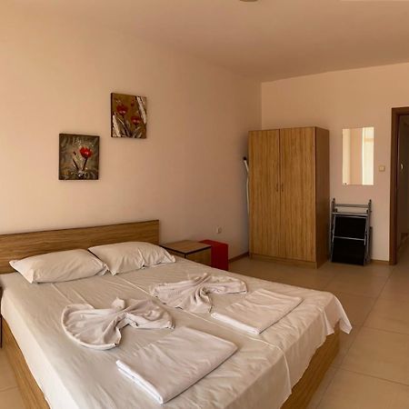 Grand Kamelia Apartments Sluneční pobřeží Exteriér fotografie