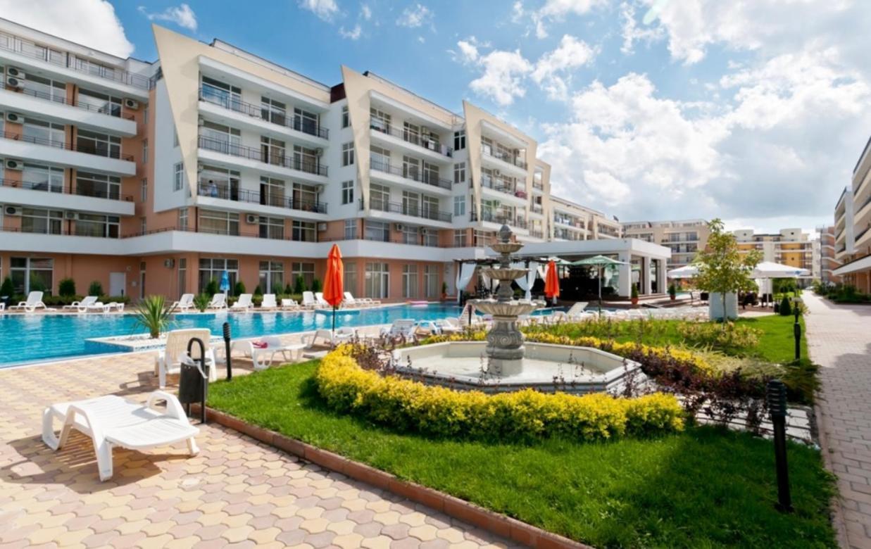 Grand Kamelia Apartments Sluneční pobřeží Exteriér fotografie